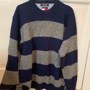 Vintage Tommy Hilfiger Sweater